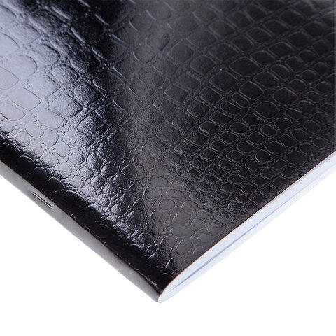 Тетрадь бумвинил А4 96 л., скоба, офсет №1, клетка, ЧЕРНАЯ, "Metallic", тиснение CROCO, HATBER, 072787, 96Т4бвВ3