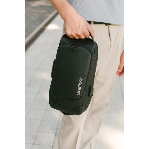 Рюкзак однолямочный HEIKKI FEATURE (ХЕЙКИ), кодовый замок, USB-порт, черный, 32x16x6 см, 273900