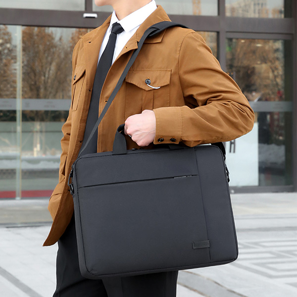 Сумка для ноутбука 15.6" Toptrick MLB-1065 , черная / Крепление для чемодана, два кармана для планшета