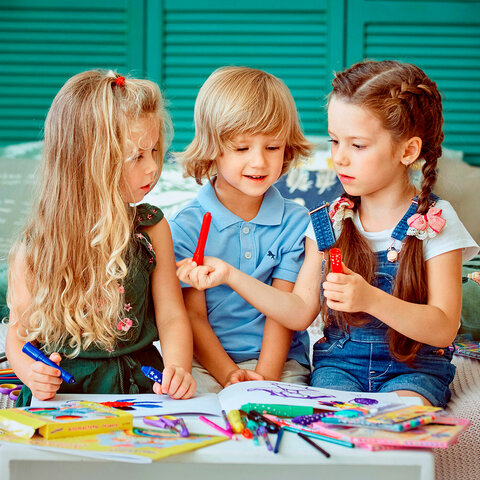 Блокнот для рисования А4, 20 л., скоба, обложка офсет, ПИФАГОР, 205х290 мм, "Городок" (2 вида), 115246