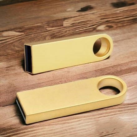 Флешка "Гильдия" объем памяти 16 Гб из прочного металлического корпуса в золотом цвете