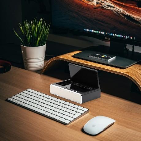 Часы электронные Boxxuv настольные, черные