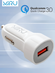 Автомобильное зарядное устройство для телефонов, планшетов Quick Charge 3.0, 3.4 А, USB, белое / Быстрая зарядка