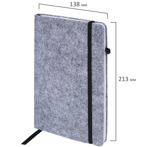 Блокнот А5 138x213 мм BRAUBERG "Voylok", войлок, резинка, держатель, 80 л., клетка, серый, 117135
