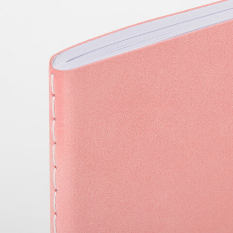 Тетрадь-скетчбук 60 л. обложка кожзам под замшу, сшивка, B5 (179х250мм), 70 г/м2, РОЗОВЫЙ, BRAUBERG CAPRISE, 403863