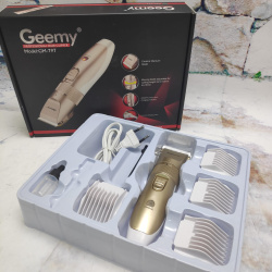 Машинка для стрижки волос Gemei GM-797 универсальная, аккумуляторная, 4 сменные насадки