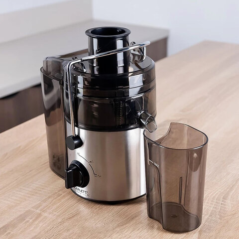 Соковыжималка SCARLETT SC-JE50S18, 800 Вт, стакан 0,6 л, емкость для жмыха 1 л, пластик, сталь/черный