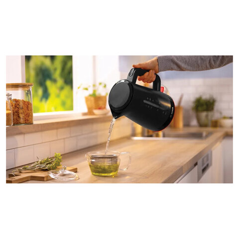 Чайник BOSCH TWK3M123, 1,7 л, 2400 Вт, закрытый нагревательный элемент, пластик, черный