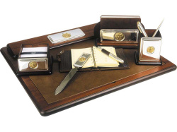 Настольный набор «Голова льва», Цвет коричневый, серебристый, золотистый