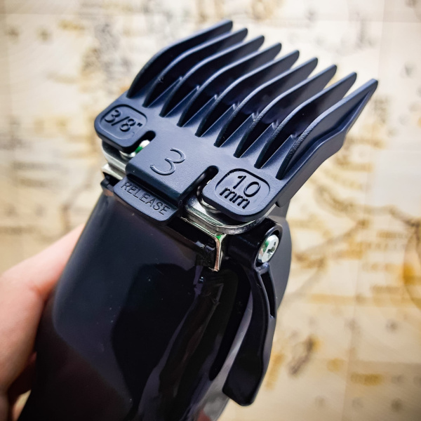 Машинка для стрижки домашних животных Surker SK805 (турборежим, 4 насадки)