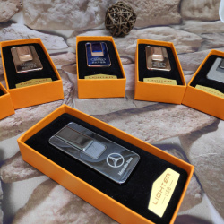 Электроимпульсная зажигалка-брелок с эмблемой и сменным нагревательным элементом Lighter Classic Fashionable Mercedes-Benz, Графит