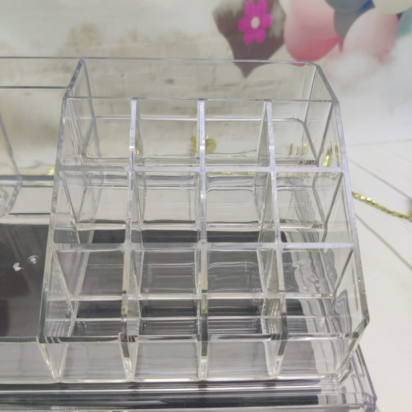 УЦЕНКА Органайзер акриловый для косметики Cosmetic Storage Box 3 полки