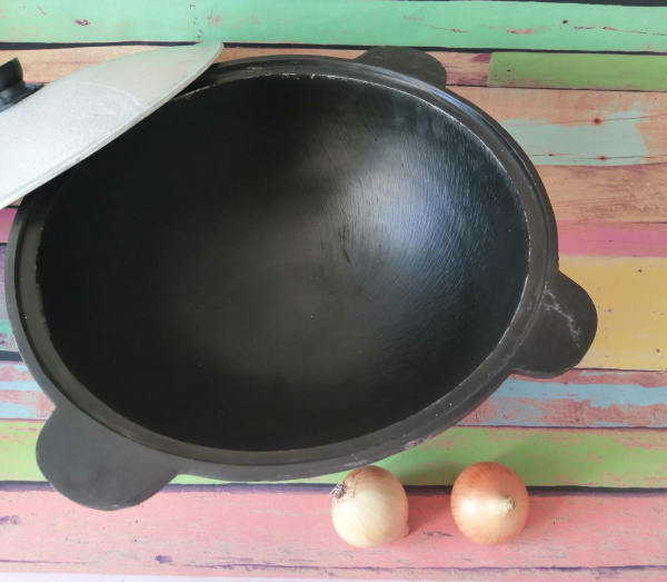 Казан Узбекский чугунный 8 литров с крышкой (круглое дно)