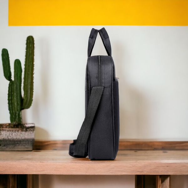 Сумка для ноутбука 17.3" Large, черный / Крепление для чемодана, уплотненное дно