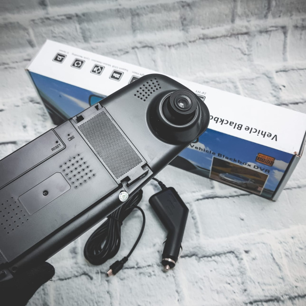 Видеорегистратор зеркало Vehicle Blackbox DVR Full HD1080