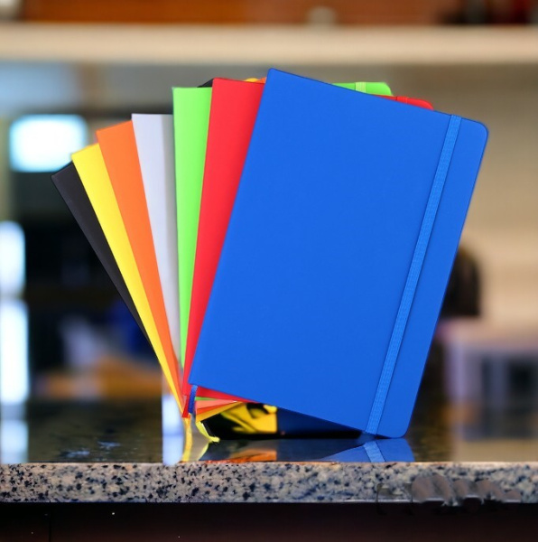 Блокнот A5 Monte в обложке с имитацией рисунка кожи и листами в полоску / Скетчбук 192 страницы