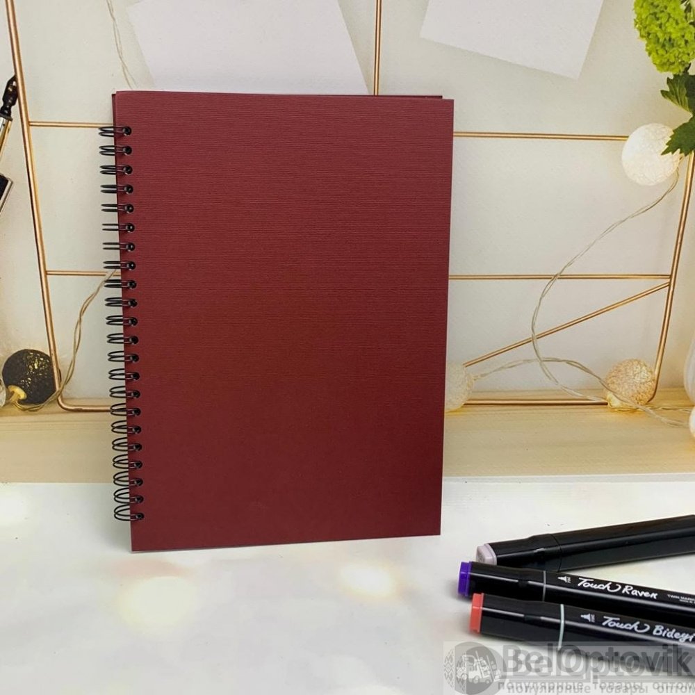 Скетчбук блокнот "Sketchbook" с плотными листами для рисования (А5, белая бумага, спираль, 40 листов), красный (толщина обложки 0,05 см)