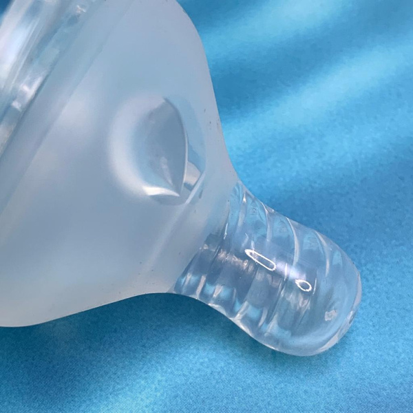 Силиконовая соска (комплект 2 шт) BABY FLOW  с отверстием размера M (средний поток) с 3 месяцев