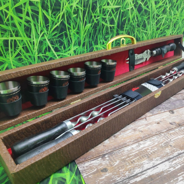 Набор для шашлыка и гриля в чемодане Царский №6.2 Элит Кизляр России, 11 предметов