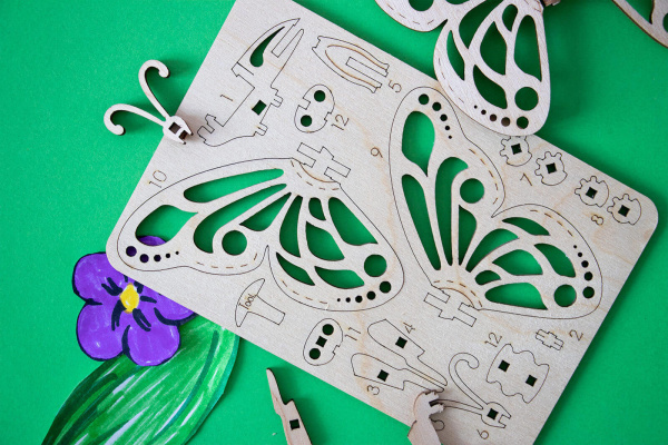 Деревянный конструктор UNIT (сборка без клея) Бабочка UNIWOOD