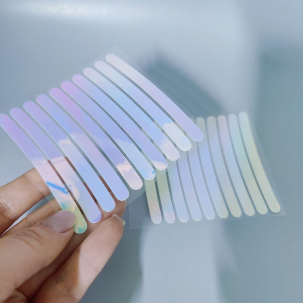 Светоотражающие наклейки на колеса автомобиля / скутера / велосипеда, набор 20 штук