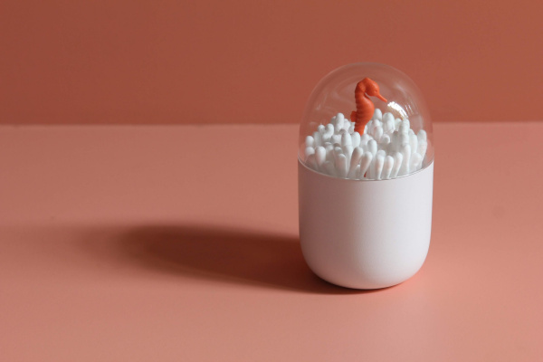 Контейнер с крышкой для ватных палочек Seahorse из переработанного пластика