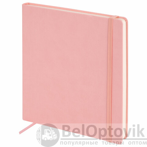 Скетчбук, слоновая кость 140 г/м2 200х200 мм, 80 л., КОЖЗАМ, резинка, BRAUBERG ART CLASSIC, пастель розовый, 116880