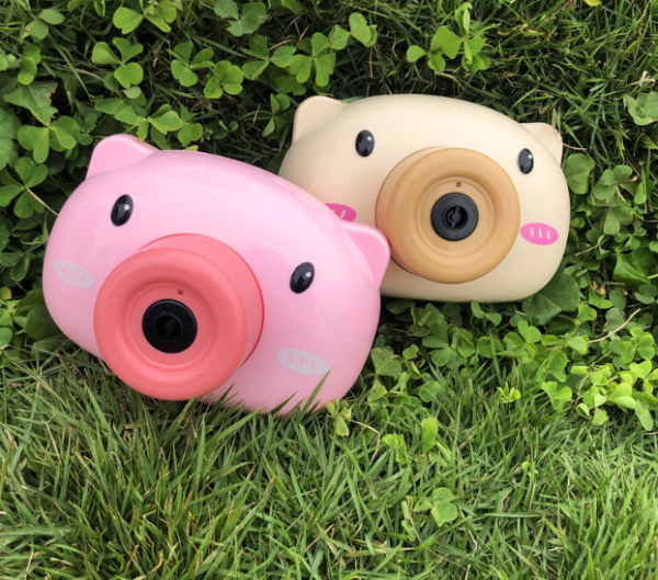 Мыльный Пузырятор Bubble Camera "Свинка Пеппа" Фотоаппарат для создания Музыкальных мыльных пузырей + 2 флакона мыльных пузырей Бежевая Свинка