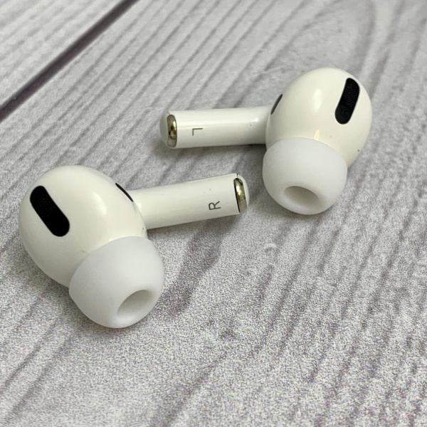 Беспроводные сенсорные Bluetooth наушники TWS i58 с зарядным кейсом