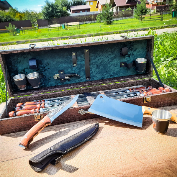 Набор для шашлыка и гриля в чемодане «Царский» 14 предметов