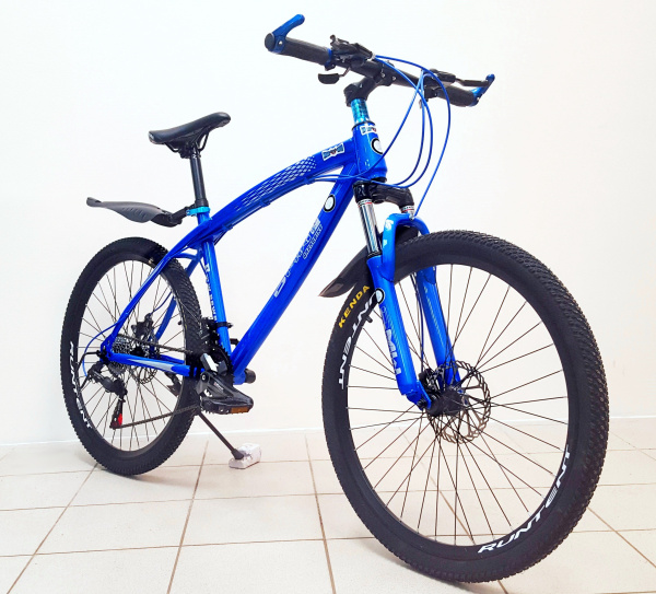 Велосипед BMW на спицах