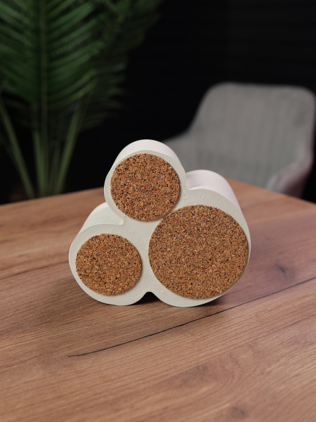 Канцелярская - Подставка для размещения канцелярии из гипса, арт. g003011