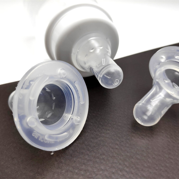 Силиконовая соска (комплект 2 шт) BABY FLOW узкое горло, отверстие размер M (средний поток), с 3 месяцев