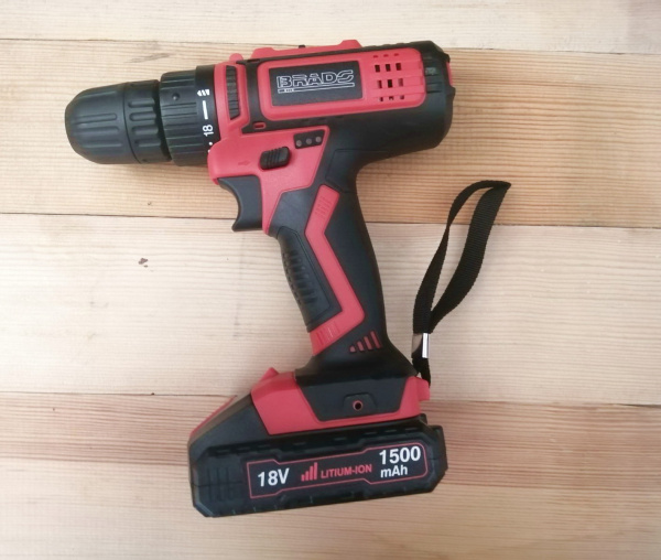 Аккумуляторная дрель-шуруповёрт BRADO DF357Х (Li-ion, 18В, 2 акк., 1,5 А/ч, быстр. зарядка, кейс)