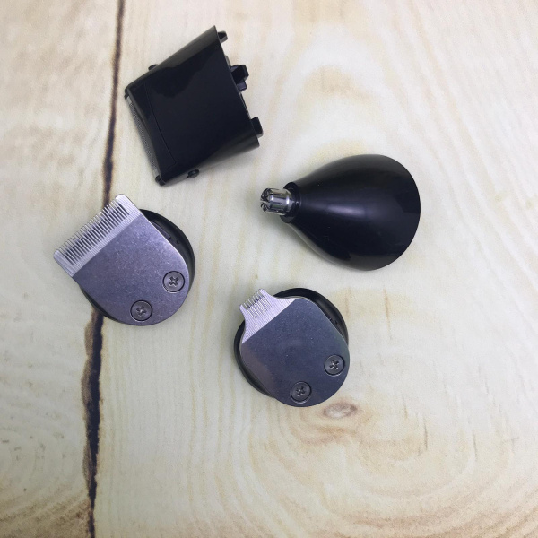 Универсальный набор для стрижки волос 5 в 1 VGR®Navigator V-175 (стрижка волос, бороды, усов, ушей, носа, электробритва, 9 насадок)