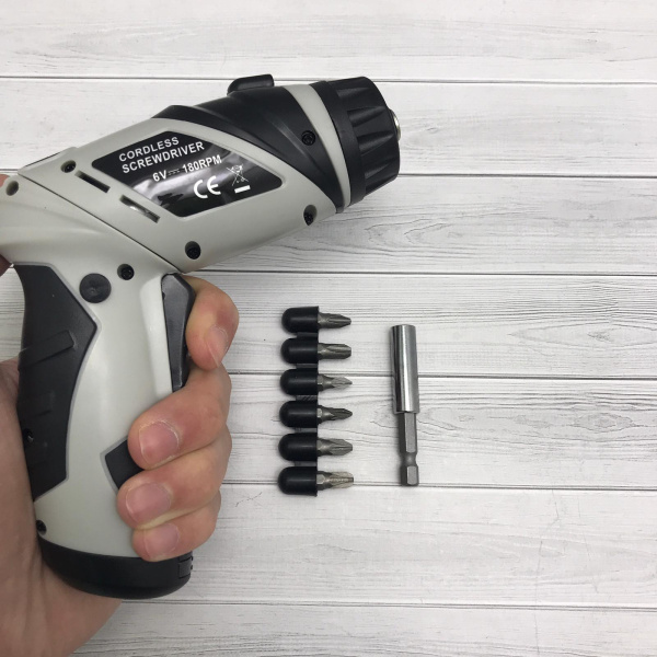 Шуруповерт X-Power Cordless Screwdriver на батарейках с набором бит KCS-616 Оранжевый