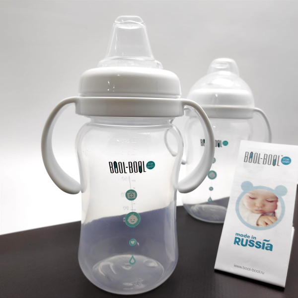 Поильник непроливайка PRO MED с силиконовым носиком,  270 мл (от 12 месяцев)