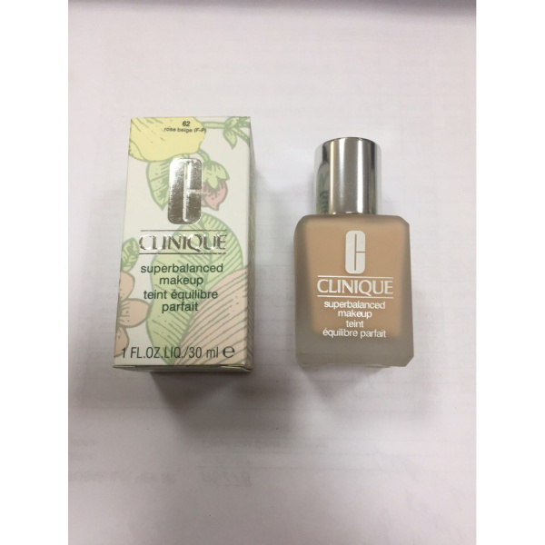 Тональный крем CLINIQUE Superbalanced