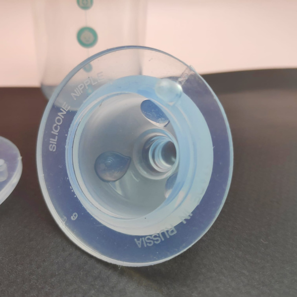 Силиконовая соска (комплект 2 шт) BABY FLOW с отверстием размера L (сильный поток) с 6 месяцев