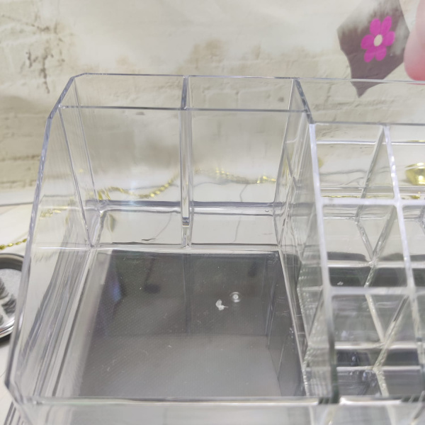 УЦЕНКА Органайзер акриловый для косметики Cosmetic Storage Box 3 полки