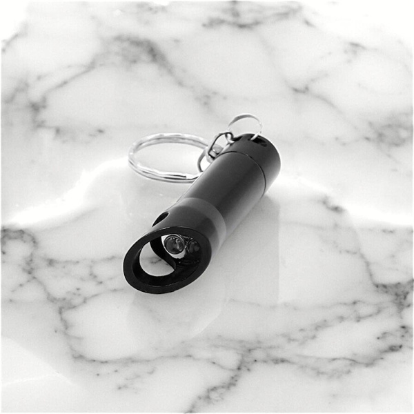 Брелок-фонарик с открывалкой Hook