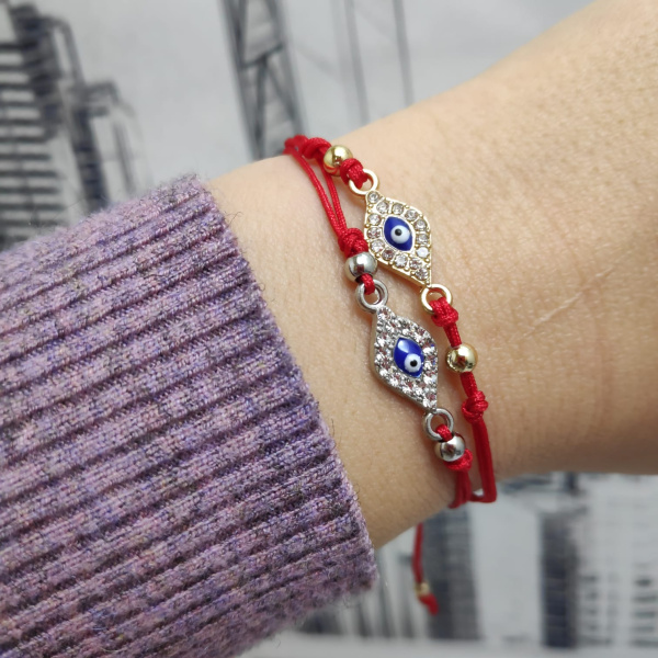 Браслет - оберег красная нить с подвеской