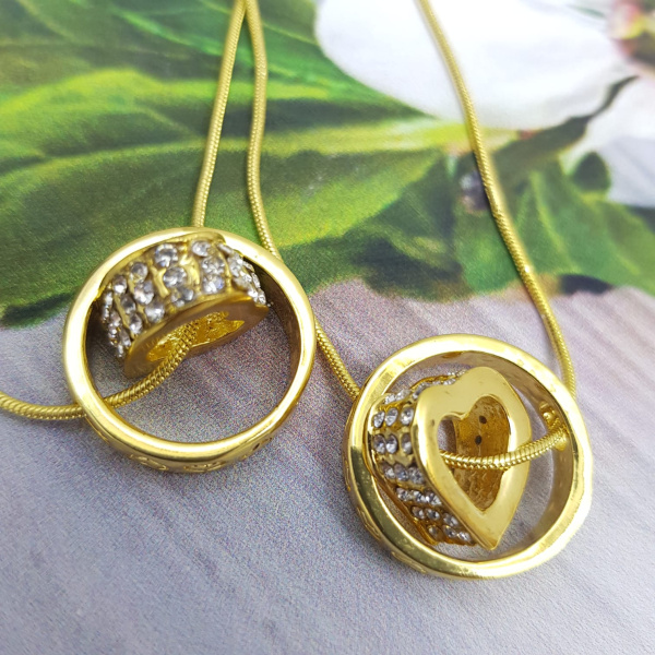 Кулон с цепочкой "Сердце в кольце"