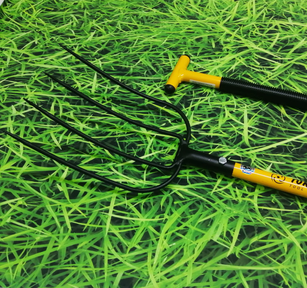 Вилы классические "Торнадика" TORNADO 4 штыка