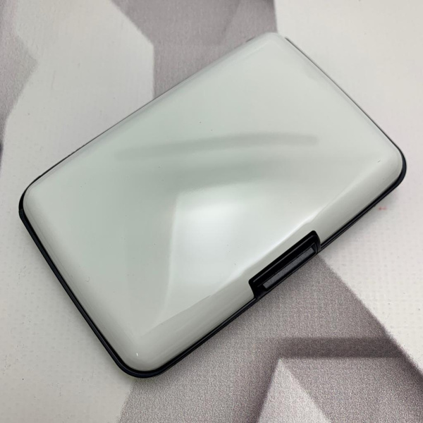 Кардхолдер Metallic / универсальный держатель для купюр, карт, пропуска, проездного