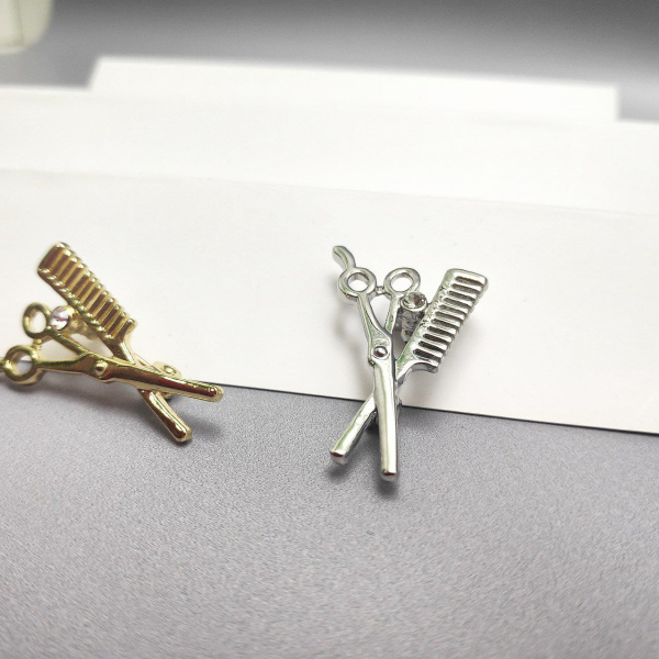 Брошь парикмахера "Ножницы - Расчёска"