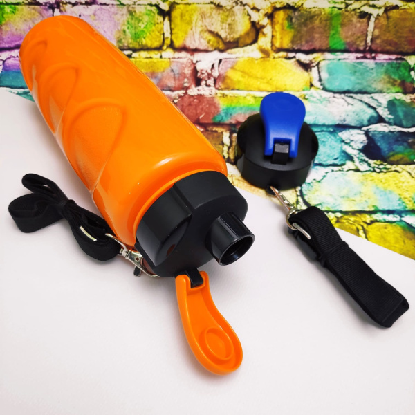 Анатомическая бутылка для воды Healih Fitness с клапаном и регулируемым ремешком, 500 мл. Сито в комплекте