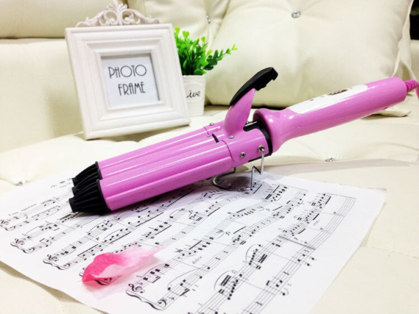 Тройная плойка для создания волн Professional Hairdressing JUNJUN ELECTRICAL JJ-928