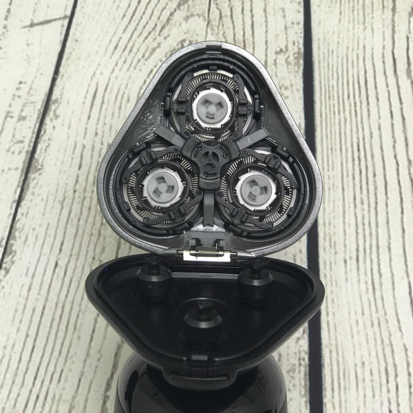 Беспроводная сетчатая электробритва VGR V-309, IPX5