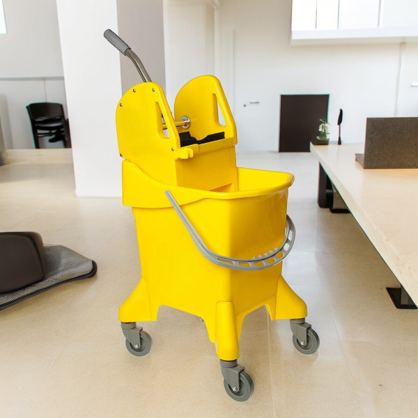 Тележка одноведерная с универсальным отжимом, желтая, 31 л